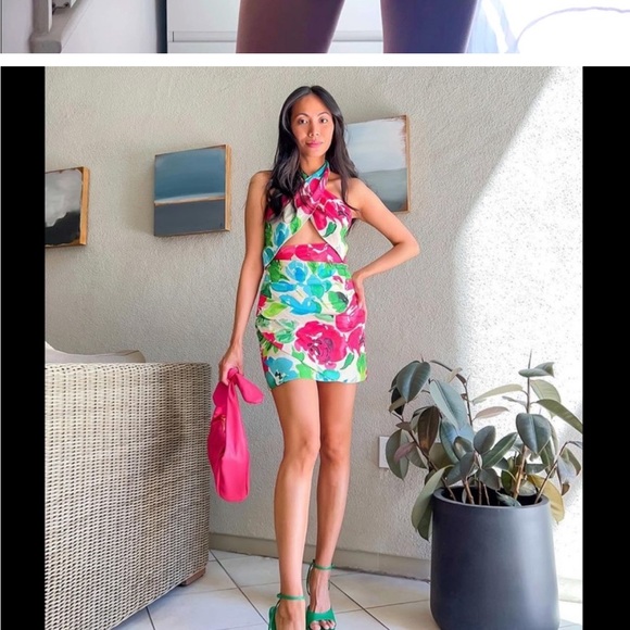 Zara FLORAL HALTER PRINT DRESS 3684/247 - Picture 8 of 12